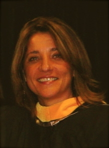 Dr. Ana Escuder